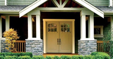 <p>Life is about choices. Sometimes you have an exact idea of the type of door you’re looking for, while other times you know the right door “when you see it.” Simpson offers a complete line-up of wood doors, making finding the right door simple and carefree.</p>
